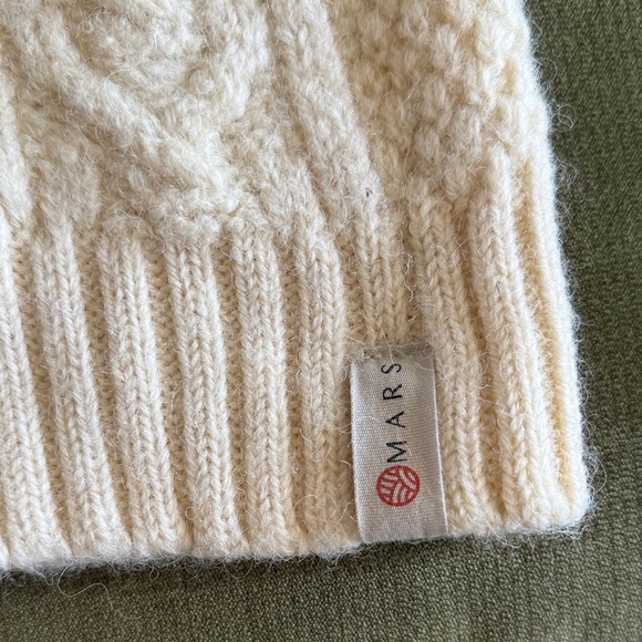 100% Wool Authentic Fisherman Sweater - Picture 3 of 6